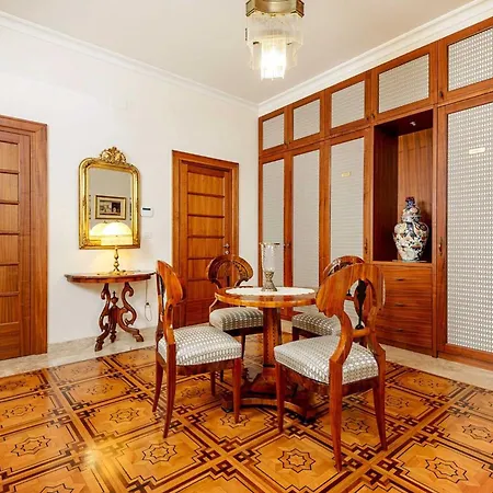 ヴィラ Exclusive Seafront 5 Bedrooms Mestro Outdoor Pool Magical Sea Views *