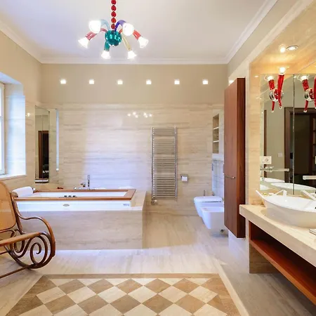 Exclusive Seafront 5 Bedrooms Mestro Outdoor Pool Magical Sea Views * スプリト